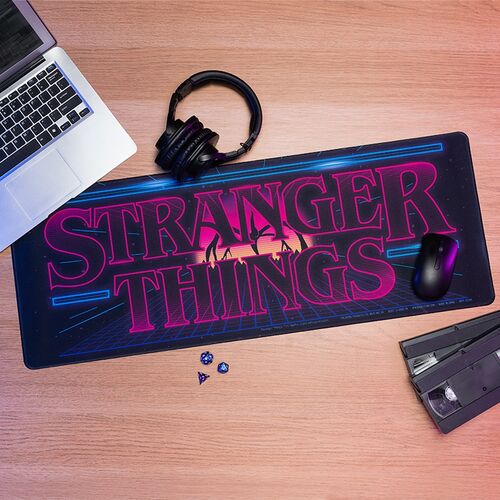 Alfombrilla de escritorio Stranger Things Logo Arcade