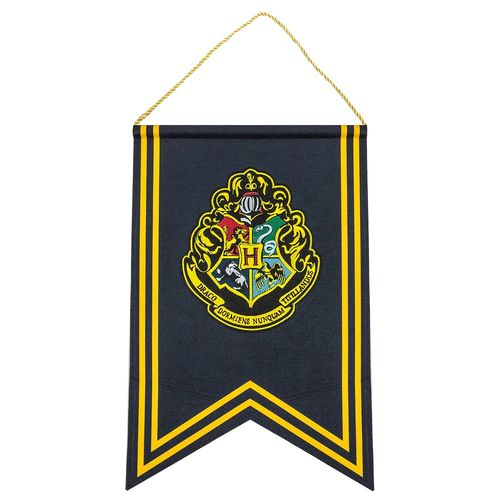 CNR- Harry Potter Hogwarts Banner and Pennant